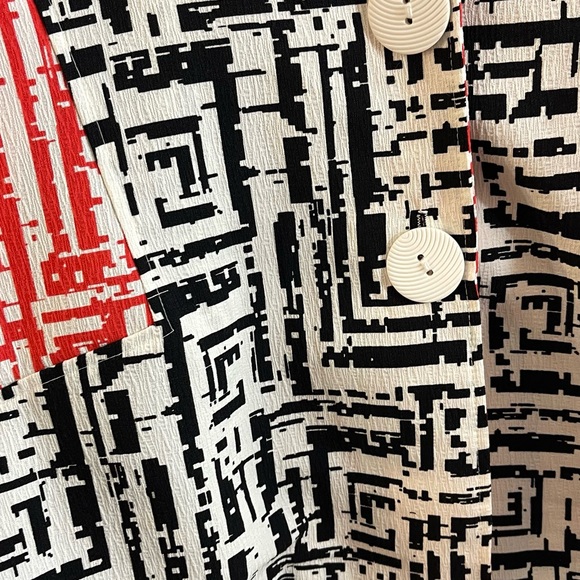 IC by Connie K artsy 2 button jacket hi low hem Size 3X Women’s - Picture 4 of 5